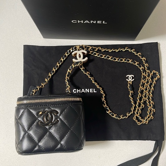 CHANEL 26S JACKET AND SLEEVELESS DRESS SET 962
